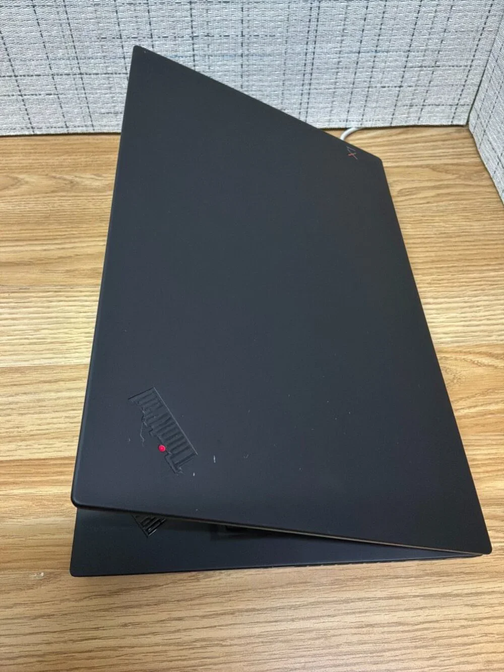 Lenovo ThinkPad X1 Carbon Gen 6 Intel Core i7-8650U 16GB RAM 512GB SSD Win 1
